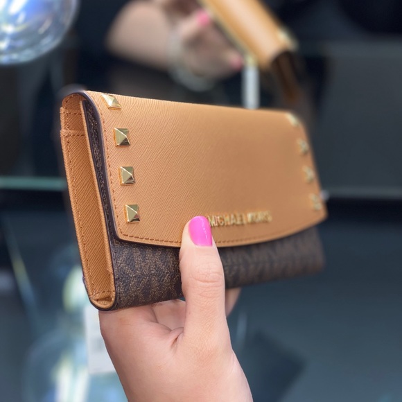 Michael Kors Studded Leather Trifold Wallet - Picture 3 of 8